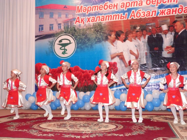 Фото Ақ халаттылар ардақталған күн
